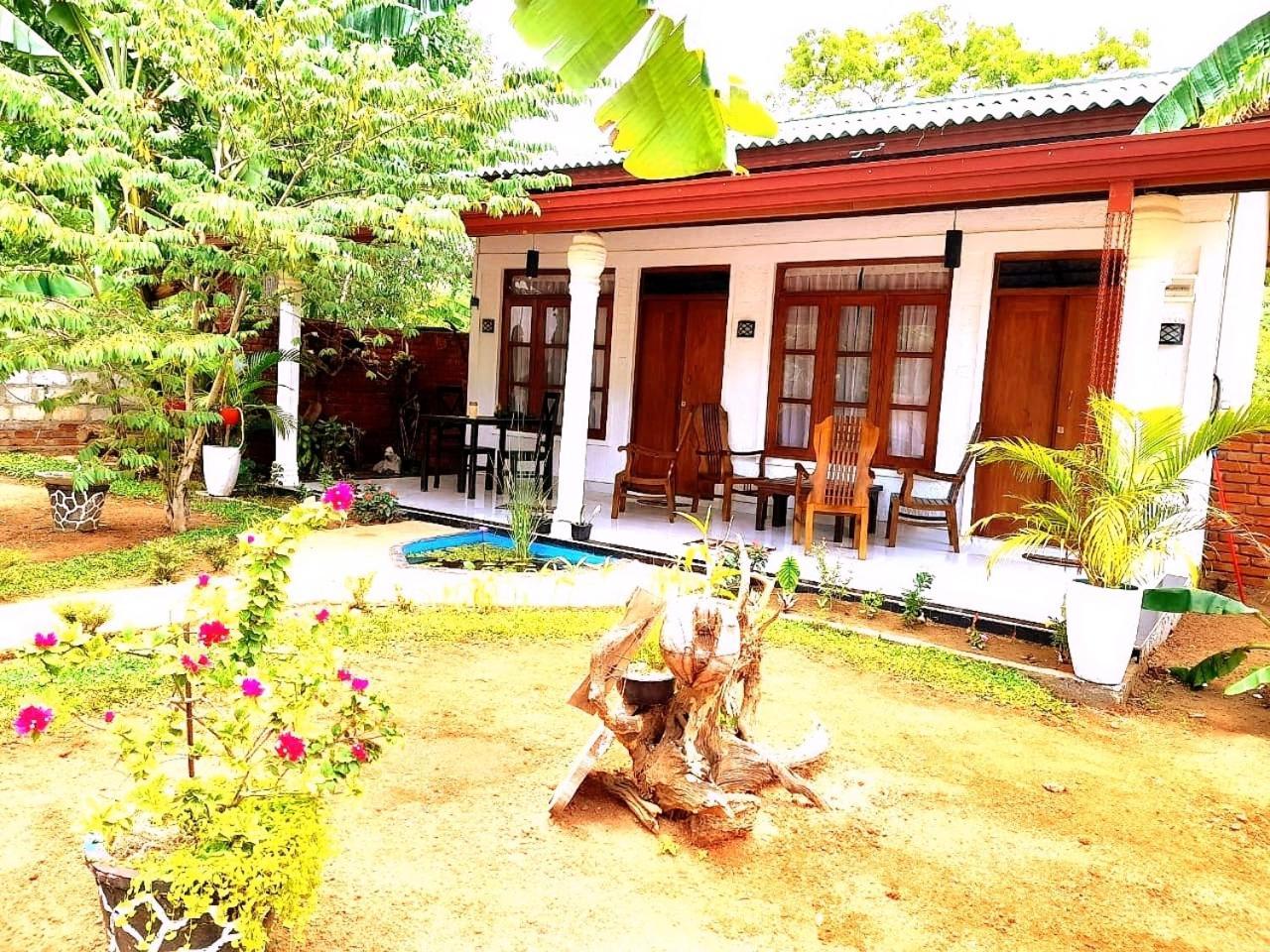 The Cozy Cottage Habarana Luaran gambar